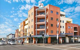 Boulevard On Beaumont